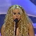 Shakira in The 43rd Annual Grammy Awards (2001)