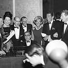 "Screen Producers Guild Awards" 1963 at the Beverly Hilton Hotel / Irving Berlin, George Jessel, Rosalind Russell, Groucho Marx, Frank Sinatra, Dinah Shore, Dean Martin, Danny Kaye **I.V.