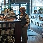 Melissa McCarthy and Dolly Wells in Can You Ever Forgive Me? (2018)