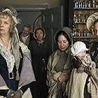 Dorothy Atkinson, Paul Jesson, Ruth Sheen, Sandy Foster, and Amy Dawson in Mr. Turner (2014)