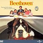 Charles Grodin, Bonnie Hunt, Nicholle Tom, Christopher Castile, Sarah Rose Karr, and Chris in Beethoven (1992)