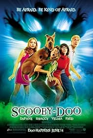 Matthew Lillard, Sarah Michelle Gellar, Linda Cardellini, Freddie Prinze Jr., Nicholas Hope, and Neil Fanning in Scooby-Doo (2002)