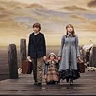 Liam Aiken, Emily Browning, Shelby Hoffman, and Kara Hoffman in A Series of Unfortunate Events (2004)