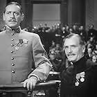 Ralph Morgan and Henry O'Neill in The Life of Emile Zola (1937)