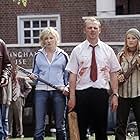 Kate Ashfield, Lucy Davis, Dylan Moran, and Simon Pegg in Shaun of the Dead (2004)