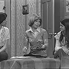 Valerie Bertinelli, Bonnie Franklin, and Mackenzie Phillips in One Day at a Time (1975)