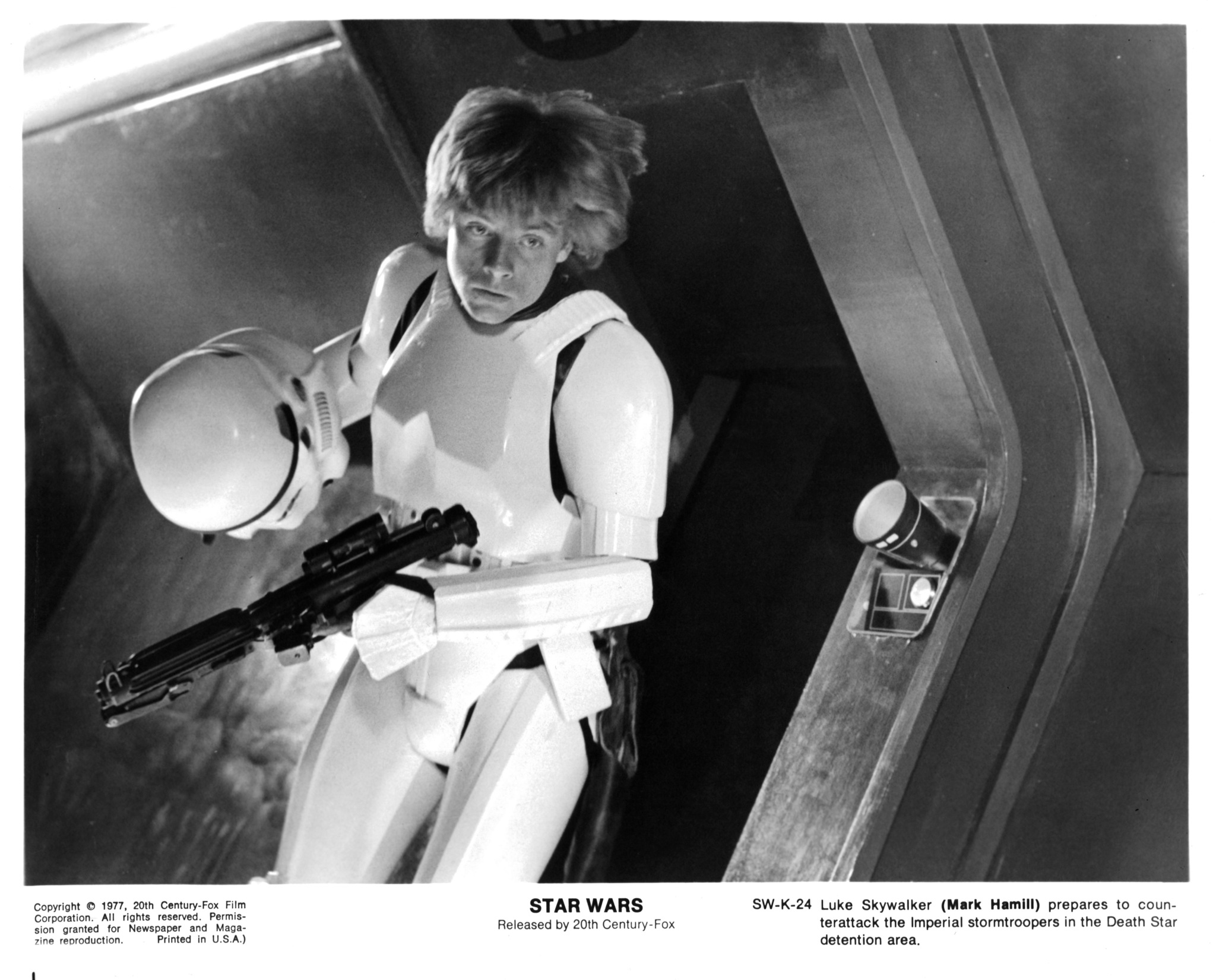 Mark Hamill in Star Wars: Episode IV - A New Hope (1977)