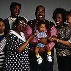 Reginald VelJohnson, Telma Hopkins, Rosetta LeNoire, Darius McCrary, Jo Marie Payton, Kellie Shanygne Williams, Joseph Wright, and Julius Wright in Family Matters (1989)