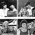 Mac Davis, Glenda Jackson, Linda Ronstadt, and Loretta Swit in The Muppet Show (1976)