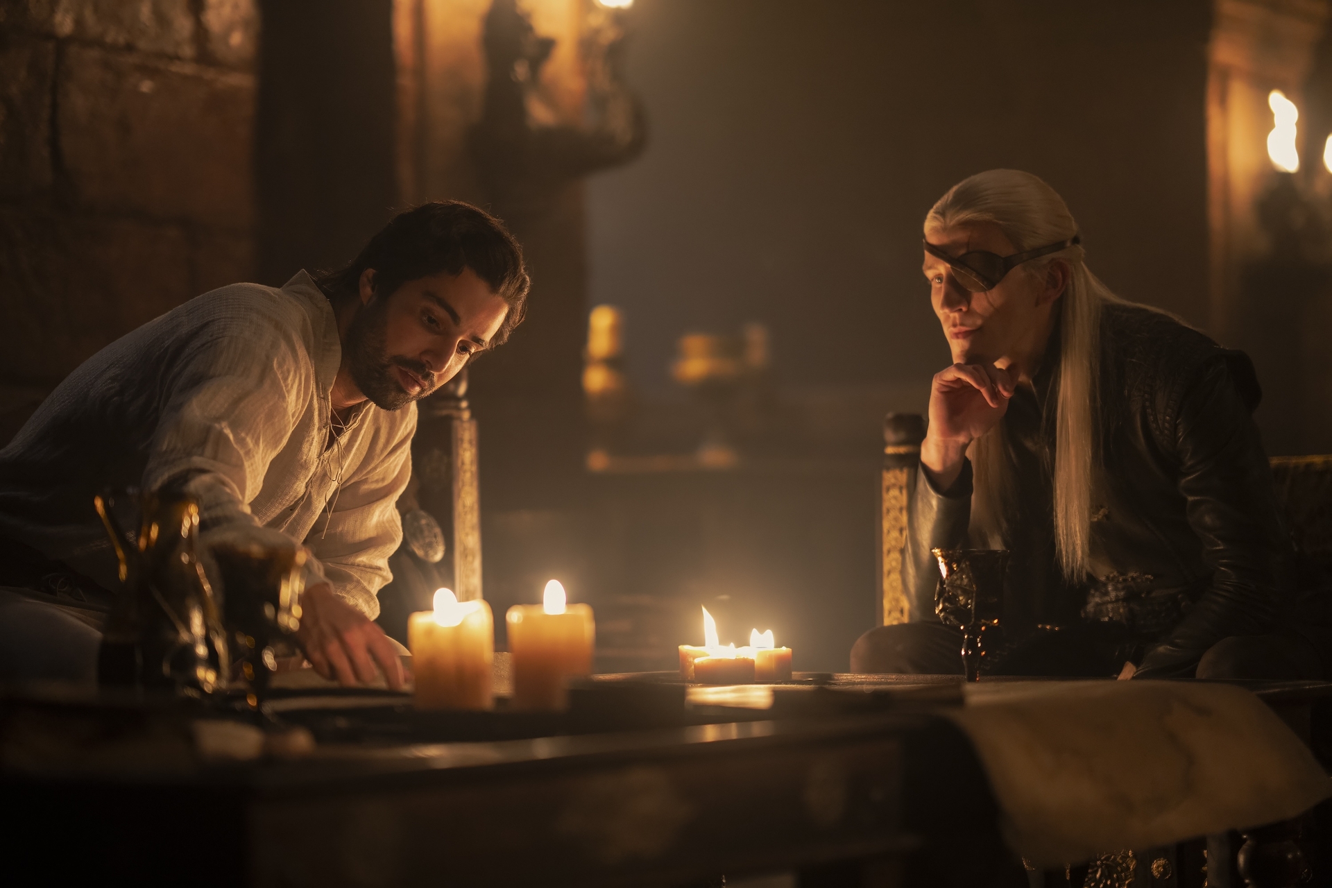 Ewan Mitchell and Fabien Frankel in House of the Dragon (2022)