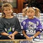 Candace Cameron Bure and Jodie Sweetin in Full House (1987)