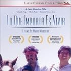 Ernesto Gómez Cruz and Gonzalo Vega in Lo que importa es vivir (1987)