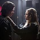Eliza Taylor and Thomas McDonell in The 100 (2014)
