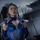 Voice of Kitana in Mortal Kombat 11