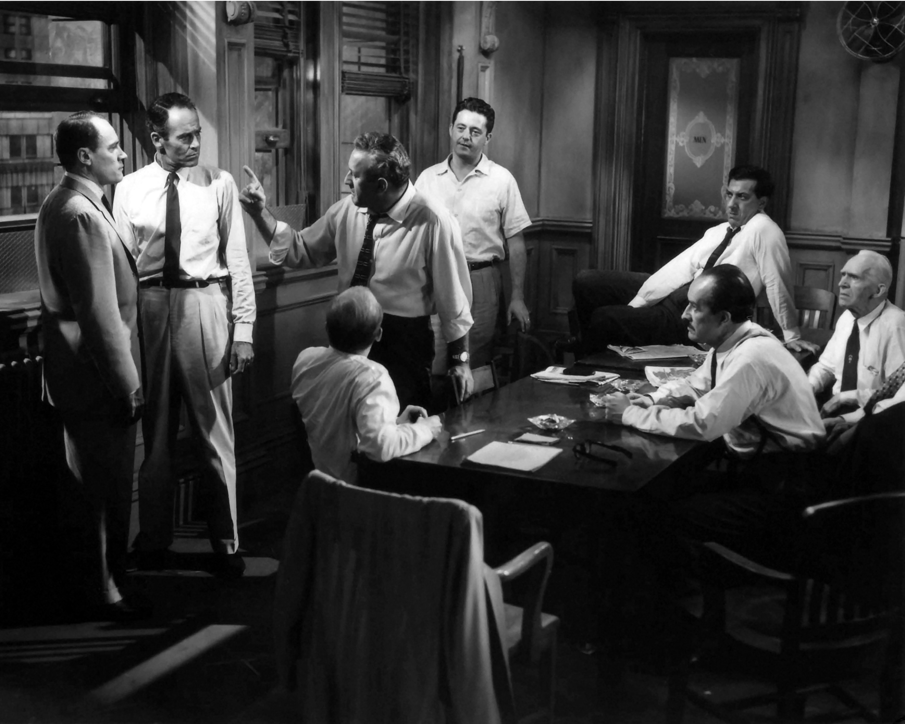 Henry Fonda, Jack Klugman, Lee J. Cobb, Edward Binns, John Fiedler, E.G. Marshall, Joseph Sweeney, and George Voskovec in 12 Angry Men (1957)