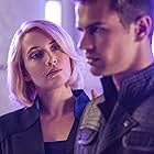 Kate Winslet and Theo James in Divergent (2014)
