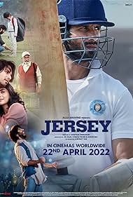 Pankaj Kapur, Shahid Kapoor, and Mrunal Thakur in Jersey (2022)