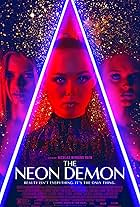 Elle Fanning, Bella Heathcote, and Abbey Lee in The Neon Demon (2016)