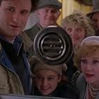 Bill Pullman, Peter Boyle, Glynis Johns, Monica Keena, Micole Mercurio, and Jack Warden in While You Were Sleeping (1995)