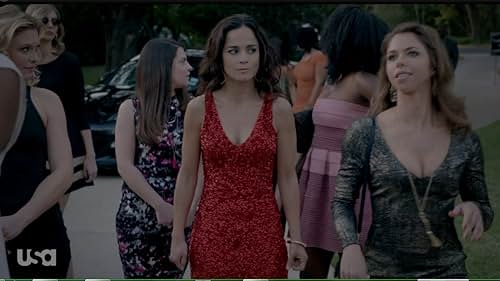 Alice Braga, Kira Pozehl, and Jillian Paige in Queen of the South (2016)