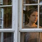 Anna Kendrick in Alice, Darling (2022)