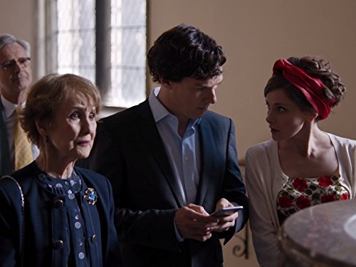 Una Stubbs, Louise Brealey, and Benedict Cumberbatch in Sherlock (2010)