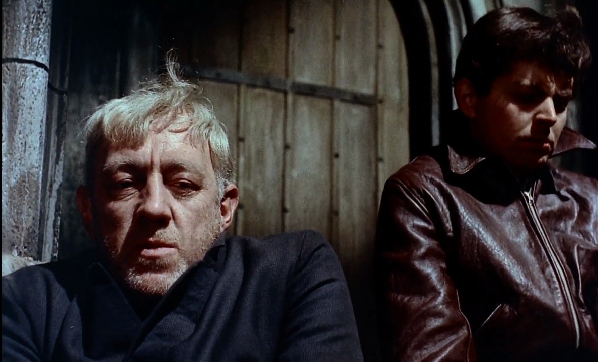 Alec Guinness in The Horse's Mouth (1958)