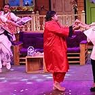 Manisha Koirala and Kiku Sharda in The Kapil Sharma Show (2016)
