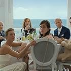 Isabelle Huppert, Jean-Louis Trintignant, Toby Jones, Mathieu Kassovitz, Aurélia Petit, Laura Verlinden, and Fantine Harduin in Happy End (2017)