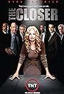 Kyra Sedgwick, G.W. Bailey, Tony Denison, Robert Gossett, J.K. Simmons, Jon Tenney, and Corey Reynolds in The Closer (2005)