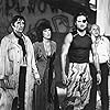Adrienne Barbeau, Donald Pleasence, Kurt Russell, and Harry Dean Stanton in Escape from New York (1981)