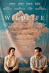 Jake Gyllenhaal and Carey Mulligan in Wildlife (2018)