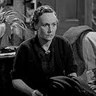 Fay Compton in Odd Man Out (1947)