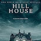 Mckenna Grace, Lulu Wilson, Victoria Pedretti, Julian Hilliard, Paxton Singleton, and Violet McGraw in The Haunting of Hill House (2018)