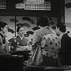 Kuniko Miyake, Setsuko Shinobu, Kinuko Wakamizu, and Masami Morikawa in The Brothers and Sisters of the Toda Family (1941)