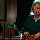 David Furr and Kathy Bates in The Highwaymen