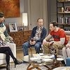 Mayim Bialik, Simon Helberg, Kevin Sussman, Jim Parsons, and Melissa Rauch in The Big Bang Theory (2007)