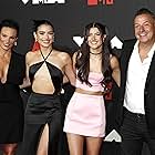 Dixie D'Amelio, Charli D'Amelio, Marc D'Amelio, and Heidi D'Amelio at an event for 2021 MTV Video Music Awards (2021)