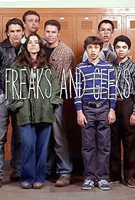 Linda Cardellini, John Francis Daley, James Franco, Samm Levine, Seth Rogen, Martin Starr, and Jason Segel in Freaks and Geeks (1999)