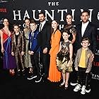 Carla Gugino, Michiel Huisman, Elizabeth Reaser, Kate Siegel, Oliver Jackson-Cohen, Mckenna Grace, Lulu Wilson, Victoria Pedretti, Julian Hilliard, and Paxton Singleton at an event for The Haunting of Hill House (2018)