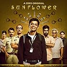 Ashish Vidyarthi, Ranvir Shorey, Sunil Grover, Girish Kulkarni, and Mukul Chadda in Sunflower (2021)