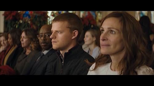 19 year-old Ben Burns (Lucas Hedges) unexpectedly returns home to his family's suburban home on Christmas Eve morning. Ben's mother, Holly (Julia Roberts), is relieved and welcoming but wary of her son staying clean. Over a turbulent 24 hours, new truths are revealed, and a mother's undying love for her son is tested as she does everything in her power to keep him safe.