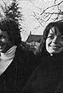 Alain Chevallier and Isabelle De Funès in Pont Dormant (1972)
