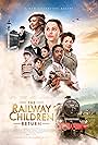 Jenny Agutter, Sheridan Smith, Eden Hamilton, and Beau Gadsdon in The Railway Children Return (2022)