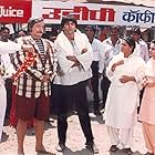 Kader Khan, Akshay Kumar, Paresh Rawal, Himani Shivpuri, and Prachi in Mr. & Mrs. Khiladi (1997)