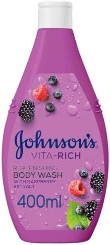 جونسون غسول الجسم المغذي بتوت العليق، 400مل، يساعد بشرتك على الانتعاش، غسول جل الاستحمام للجسم، غني بفيتامين ه