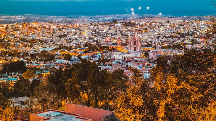 Why These Places Are Safer than You Think |The 7 Safest Places to Retire in Mexico