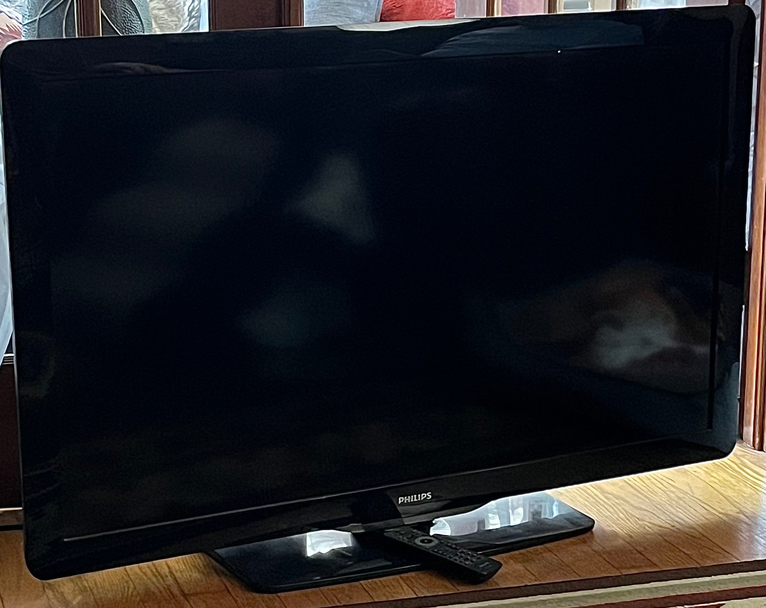 Phillips Magnavox 43” NON smart TV.  Perfect working condition.