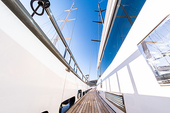 Tigra yacht deck
