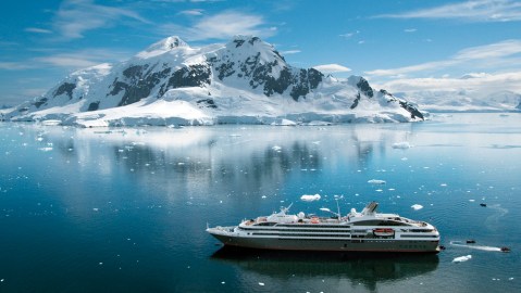 APT Antarctica Cruise